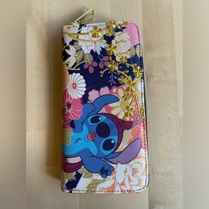 Loungefly Disney Lilo & Stitch Floral Japanese Festival Design Zip Wallet